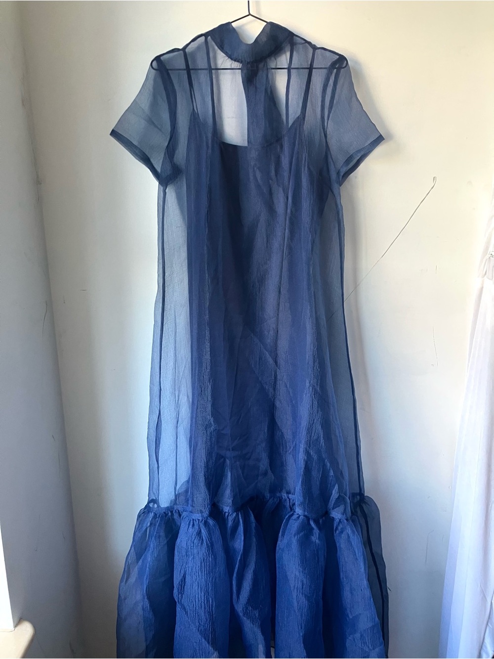 Few Moda Melody Caara Maxi Dress in navy - Picture 5 of 8